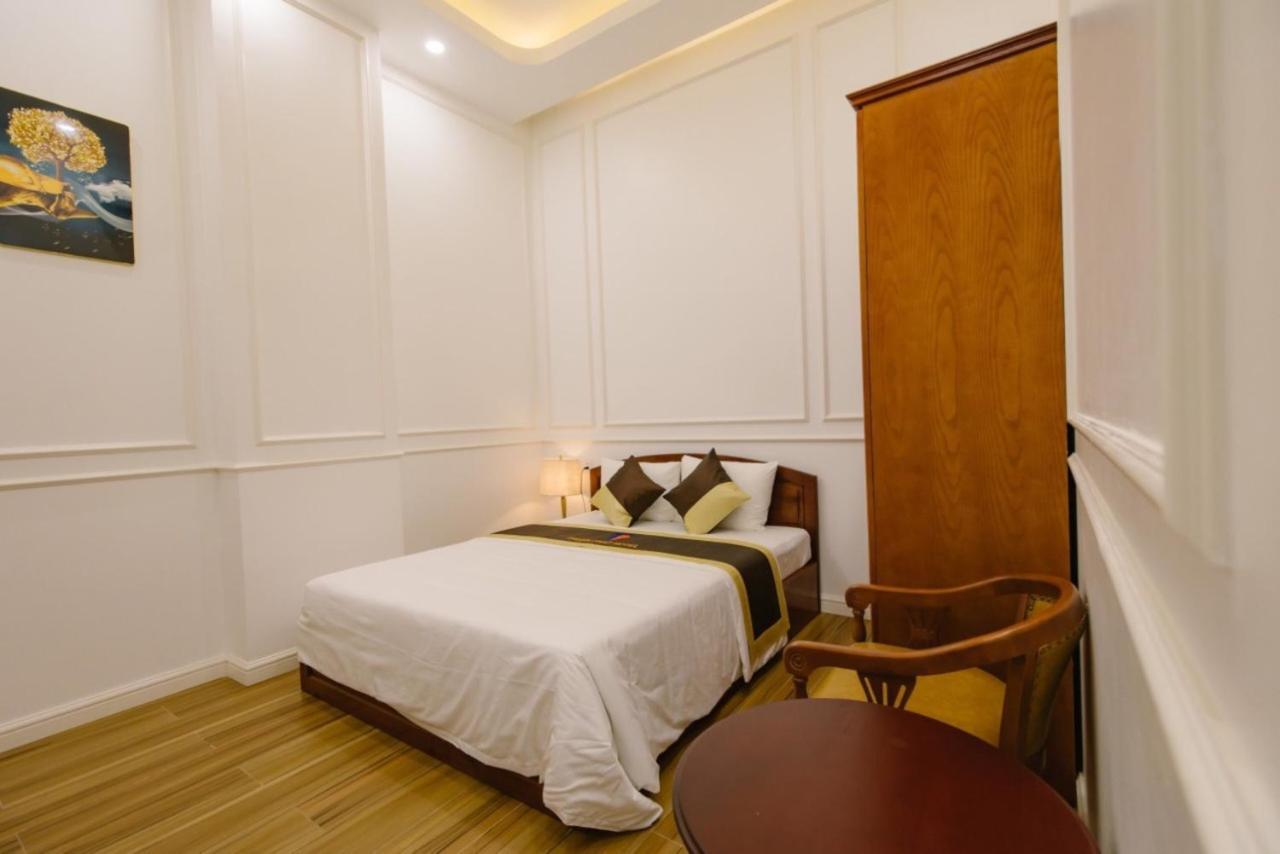 Thuan Phat Hotel Soc Trang Luaran gambar
