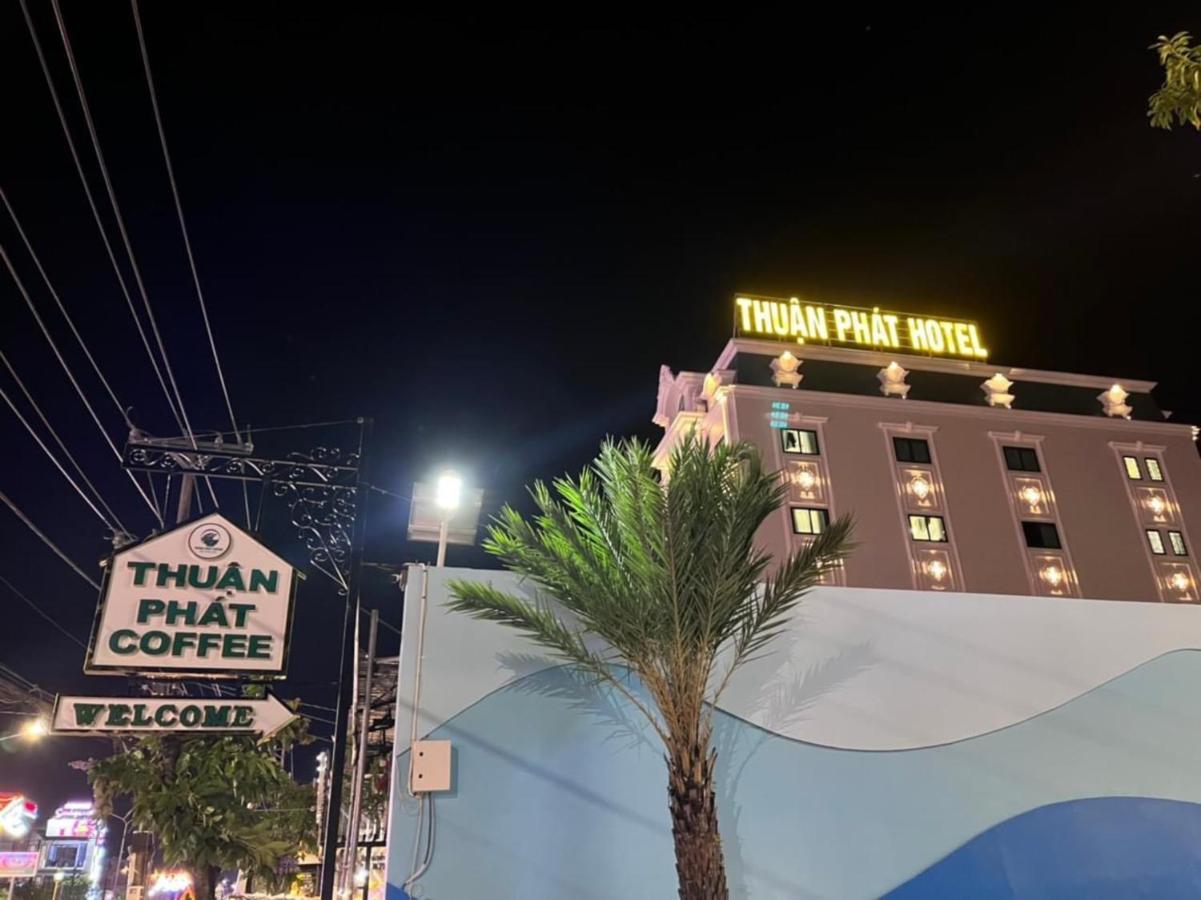 Thuan Phat Hotel Soc Trang Luaran gambar