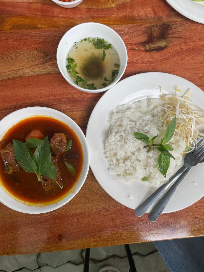 Thuan Phat Hotel Soc Trang Luaran gambar