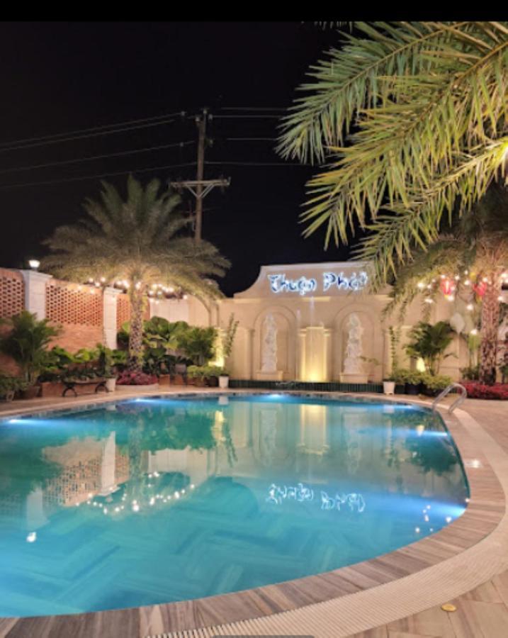 Thuan Phat Hotel Soc Trang Luaran gambar